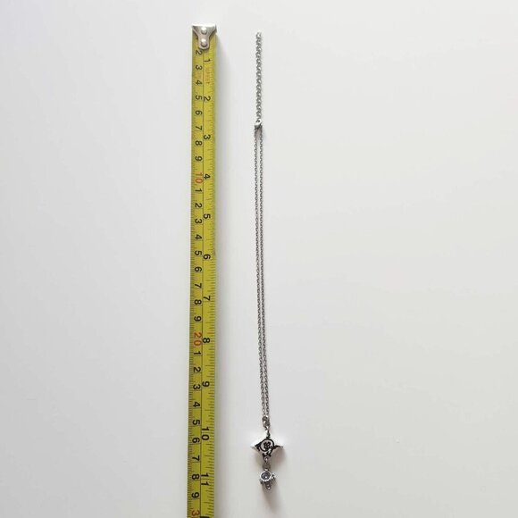 Fairy gothic silver thorns and caged pearl necklace with a small silver chain - Picture 7 of 9